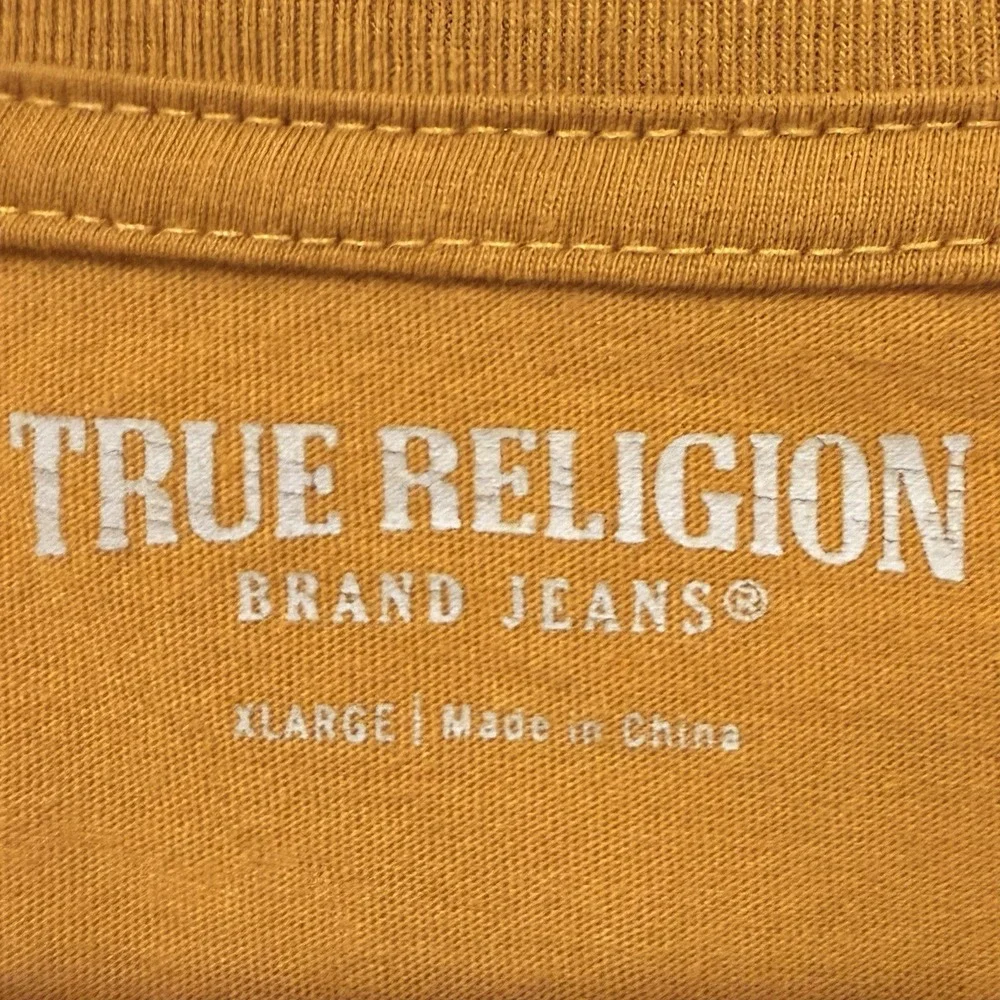 Distressed True Religion Buddha‎ Logo W Guitar Antique Gold XL